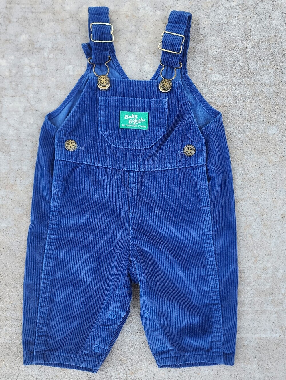 OshKosh Baby B'Gosh Vintage Blue Corduroy Overalls Vestbak, Green Label Sz 3/6 M